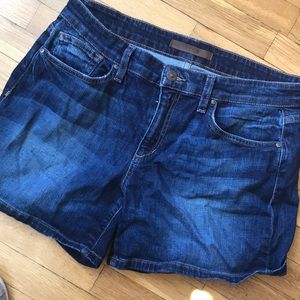 JOES SZ 30 jean shorts 3’ inseam that’s rollable